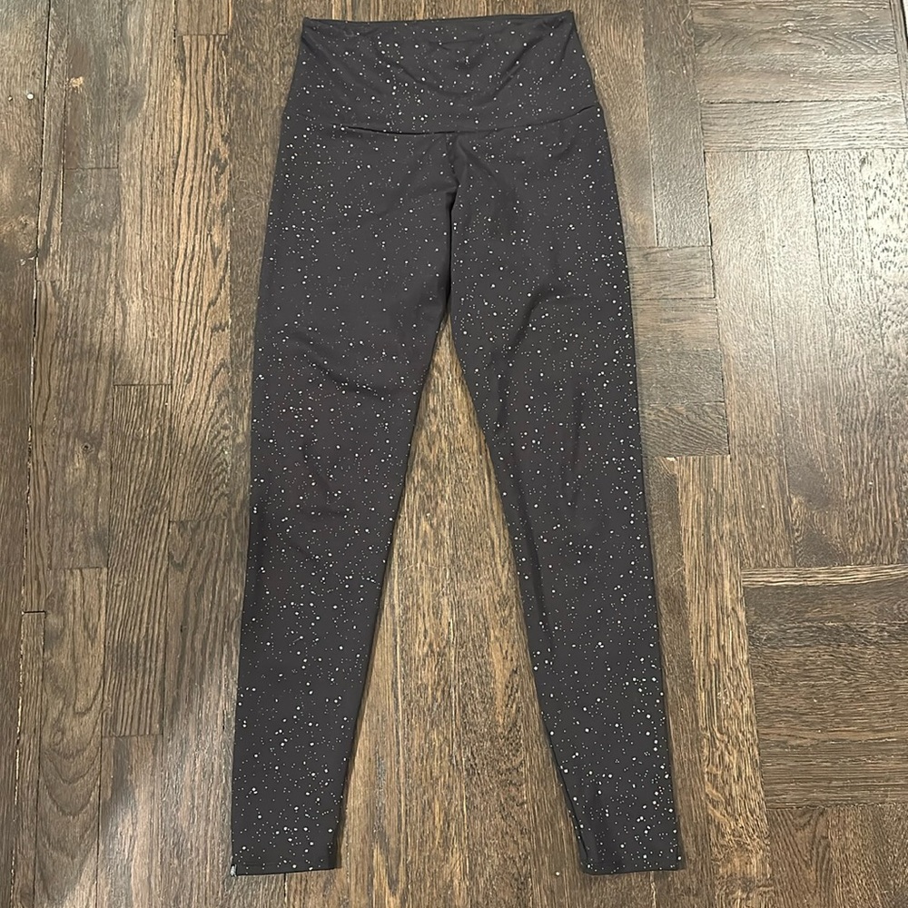 Onzie Black Active Wear Leggings - Small